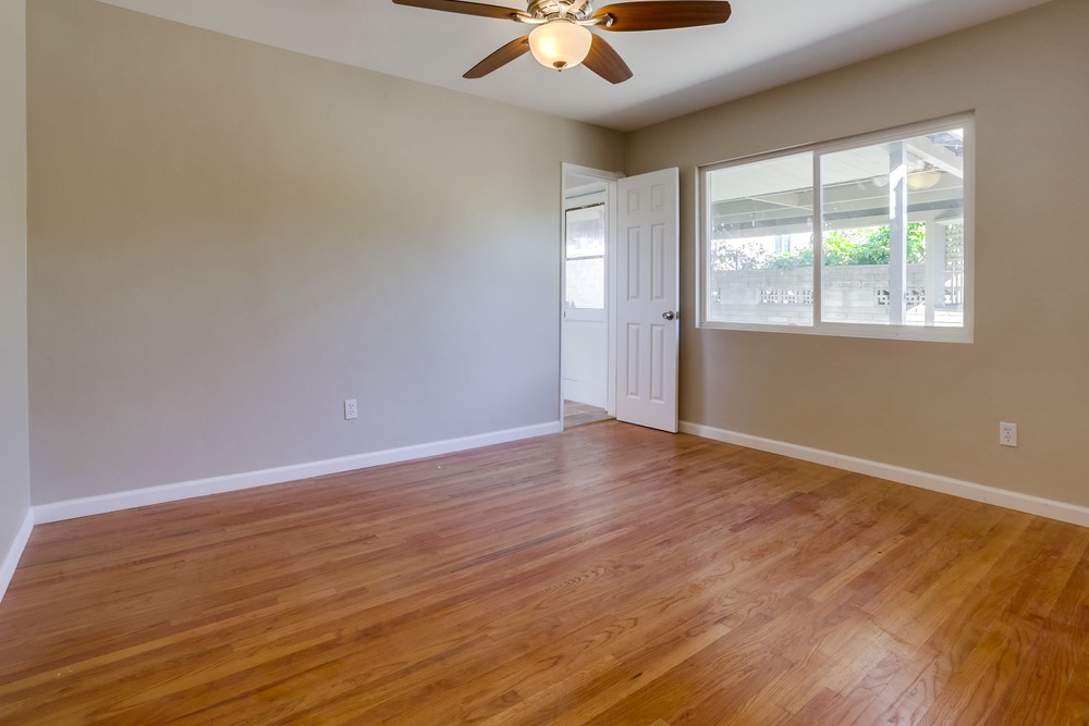 Virtual tour photo 28 of 37 for 2941 51st St
