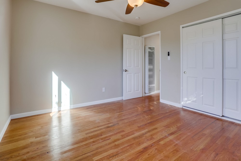 Virtual tour photo 30 of 37 for 2941 51st St