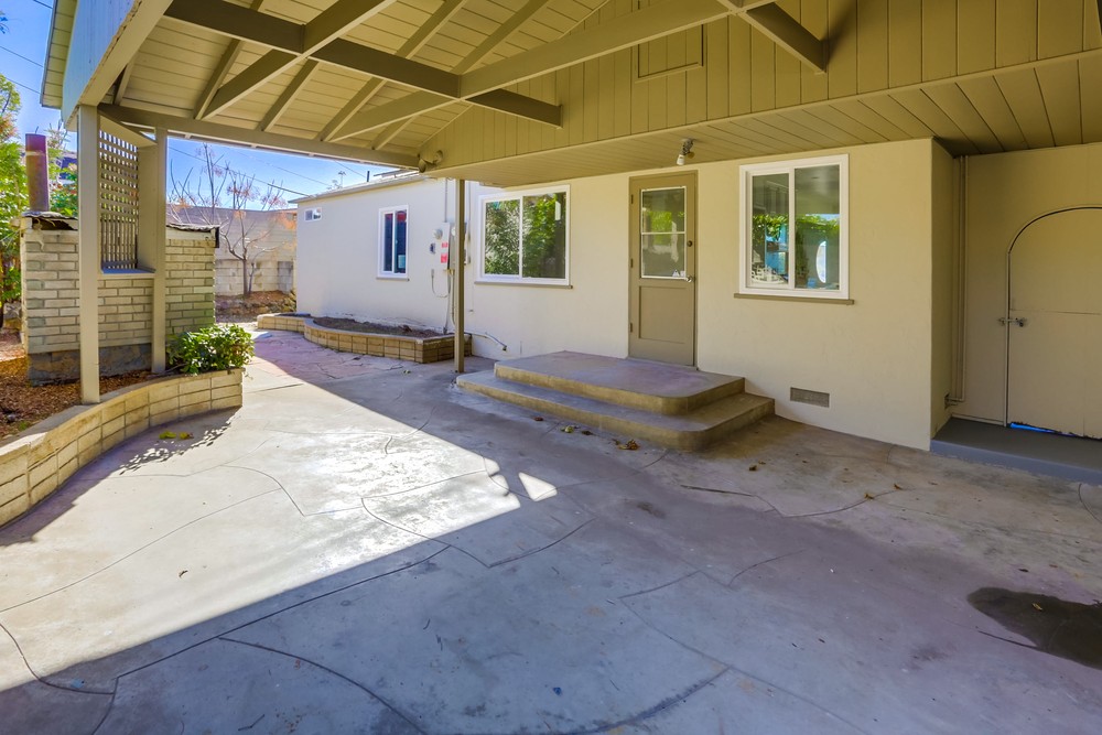 Virtual tour photo 33 of 37 for 2941 51st St