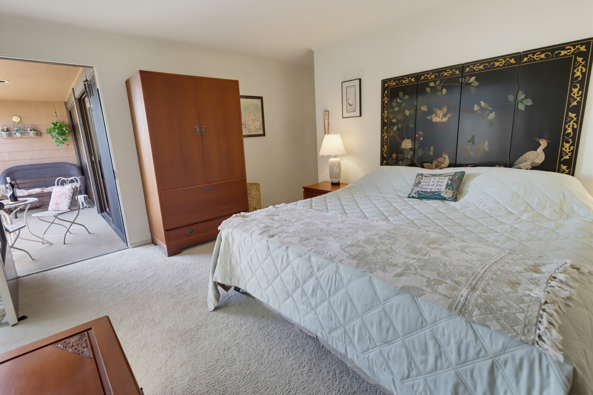 Virtual tour photo 32 of 69 for 2942 Lawrence St