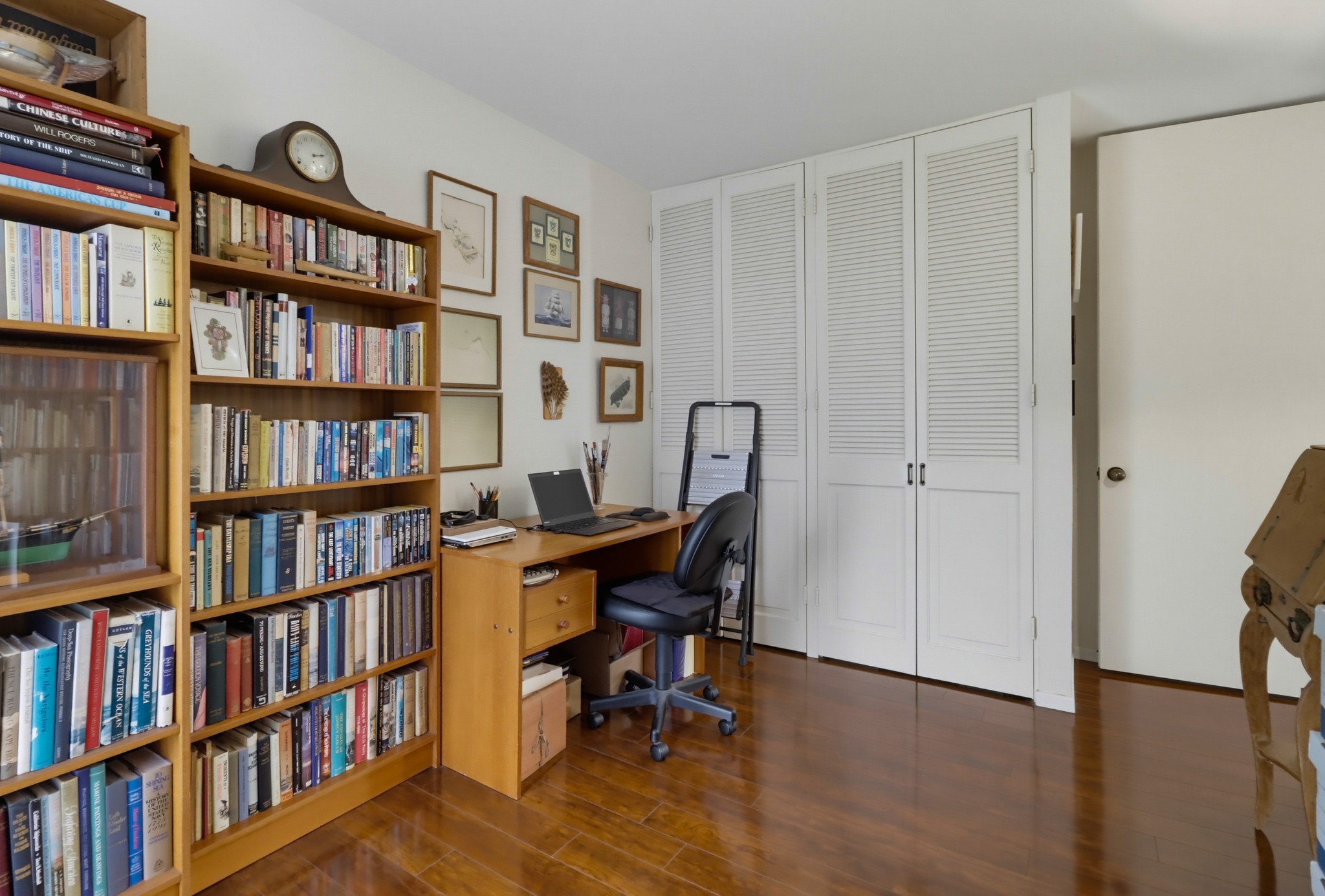 Virtual tour photo 39 of 69 for 2942 Lawrence St
