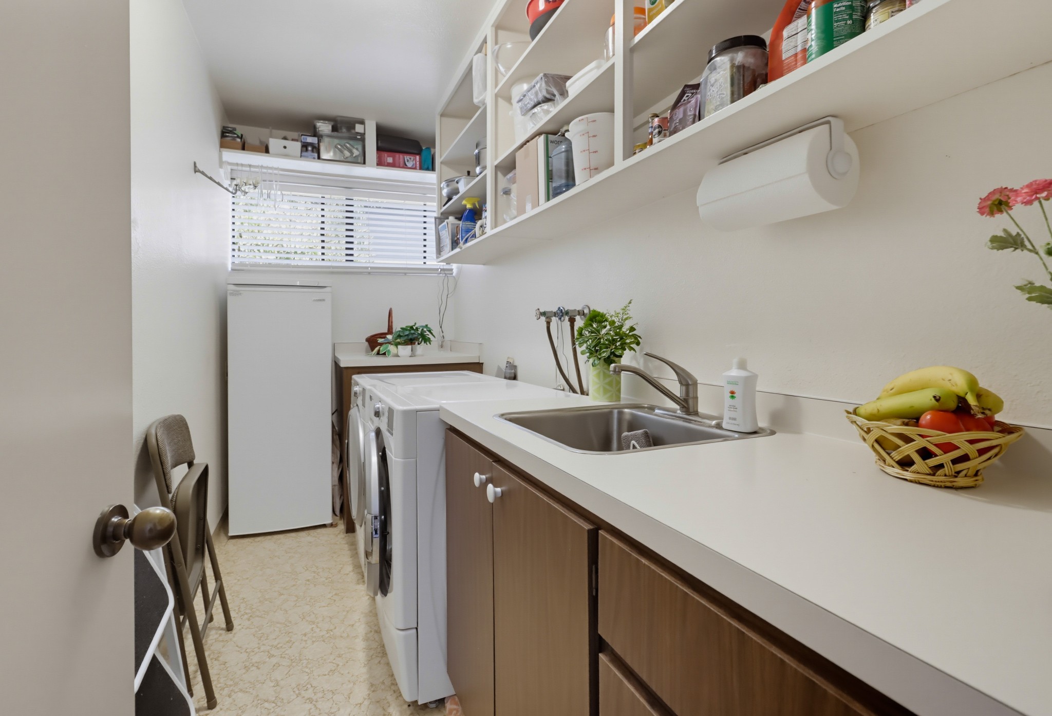 Virtual tour photo 46 of 69 for 2942 Lawrence St
