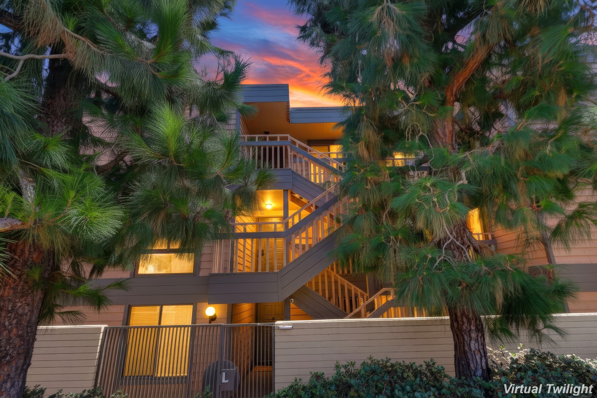 Virtual tour photo 91 of 90 for 2942 Lawrence St