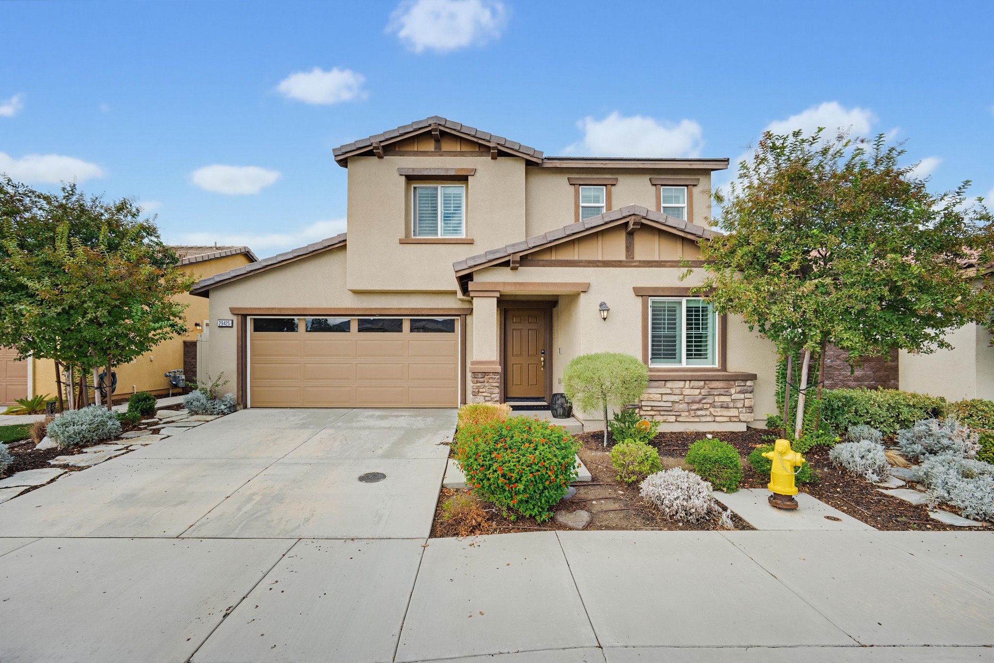 Virtual tour photo 3 of 40 for 29425 Hazel Ln
