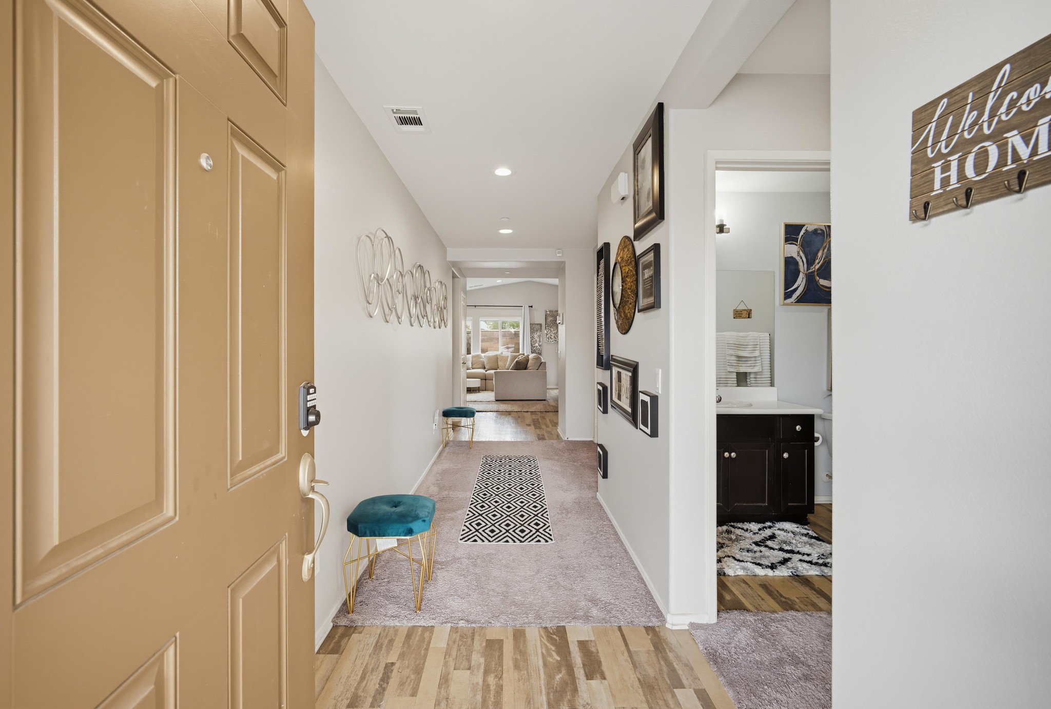 Virtual tour photo 7 of 40 for 29425 Hazel Ln