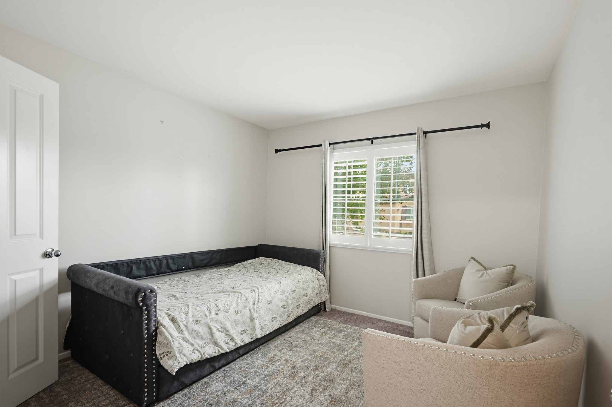 Virtual tour photo 10 of 40 for 29425 Hazel Ln