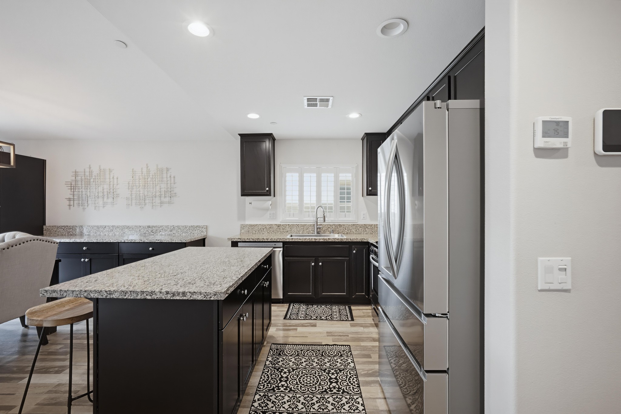 Virtual tour photo 14 of 40 for 29425 Hazel Ln
