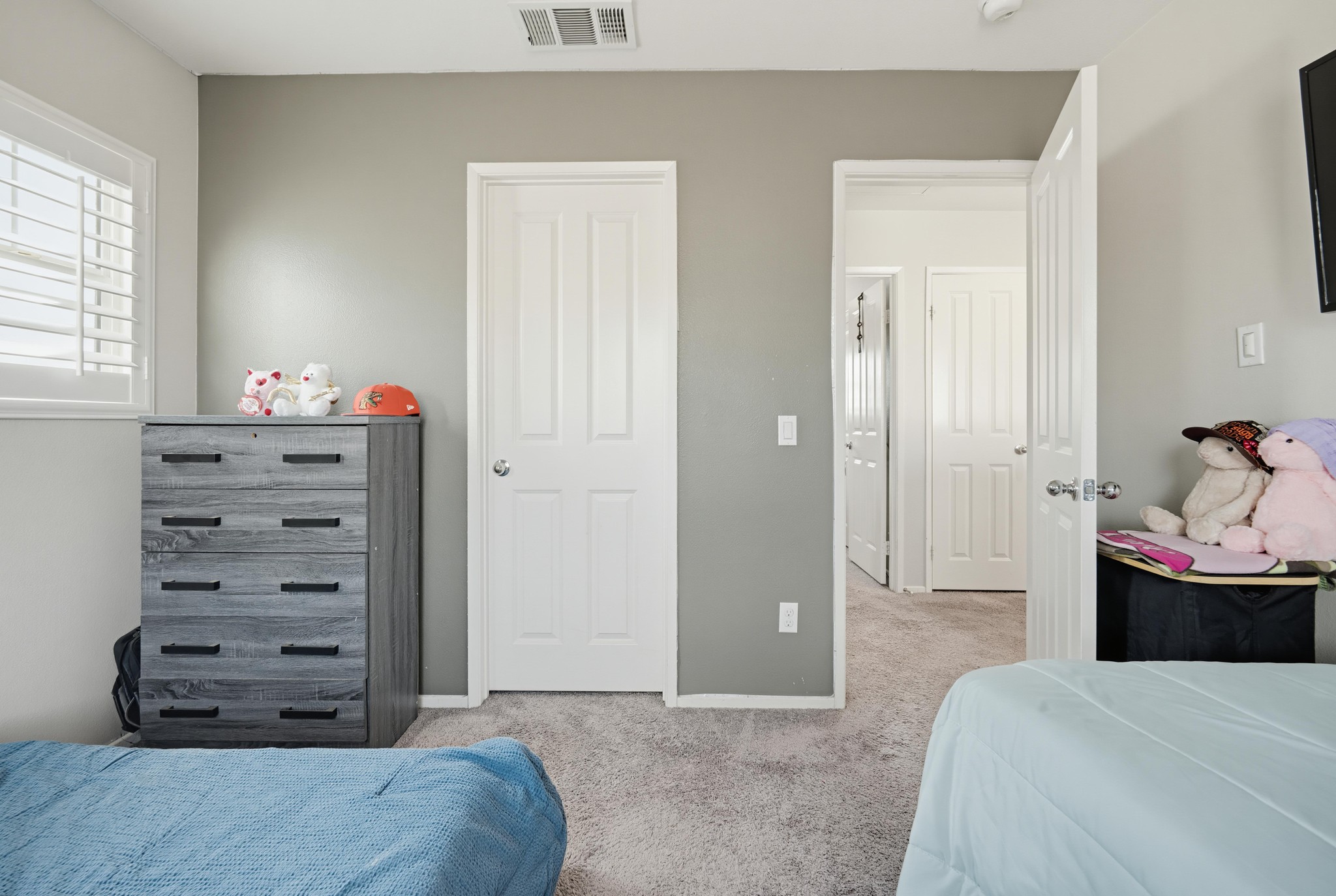 Virtual tour photo 32 of 40 for 29425 Hazel Ln