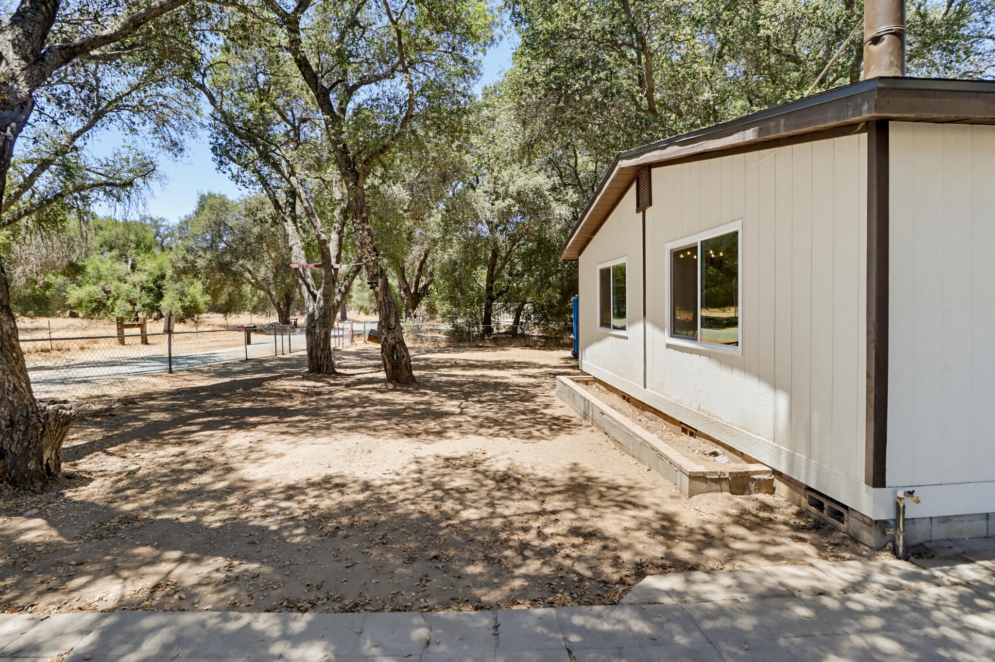 Virtual tour photo 7 of 41 for 29430 Cleveland Forest Dr