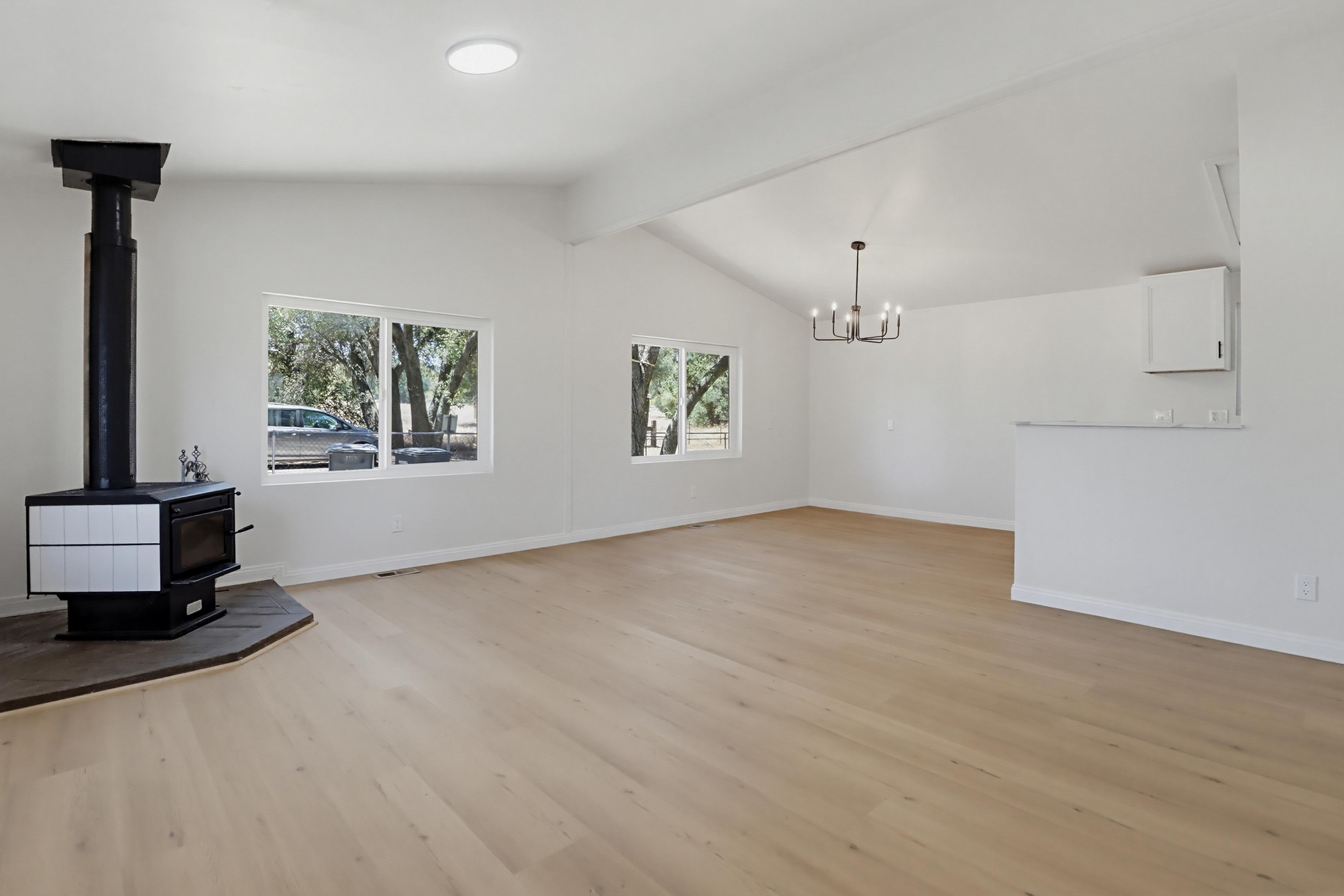Virtual tour photo 9 of 41 for 29430 Cleveland Forest Dr