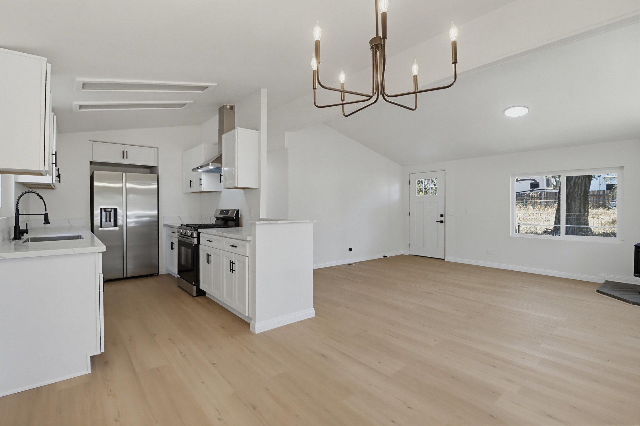 Virtual tour photo 14 of 41 for 29430 Cleveland Forest Dr
