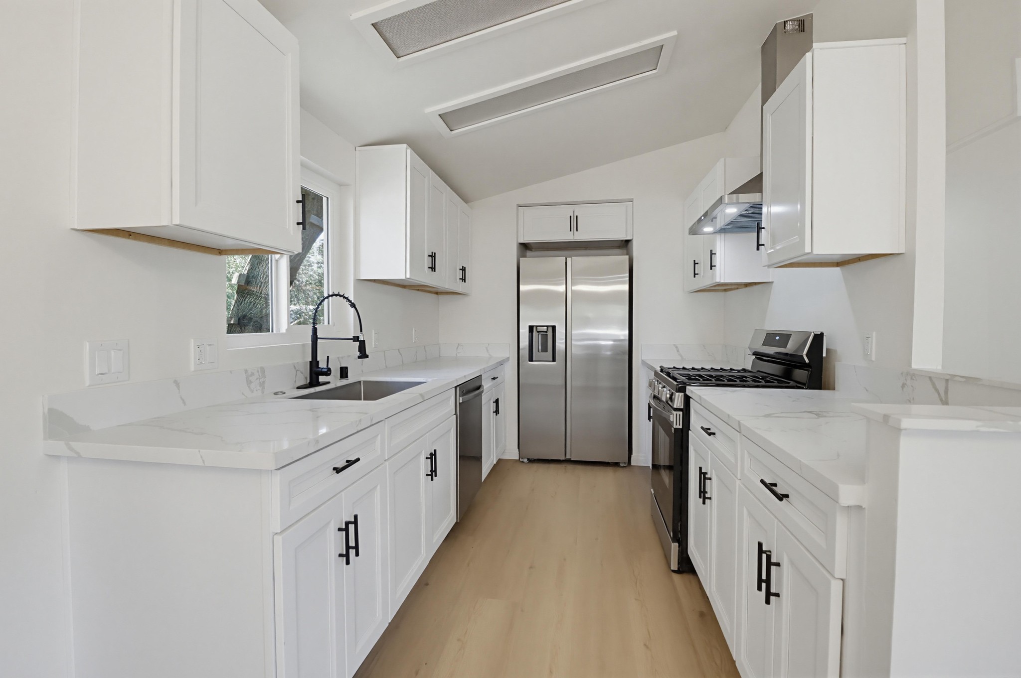 Virtual tour photo 15 of 41 for 29430 Cleveland Forest Dr