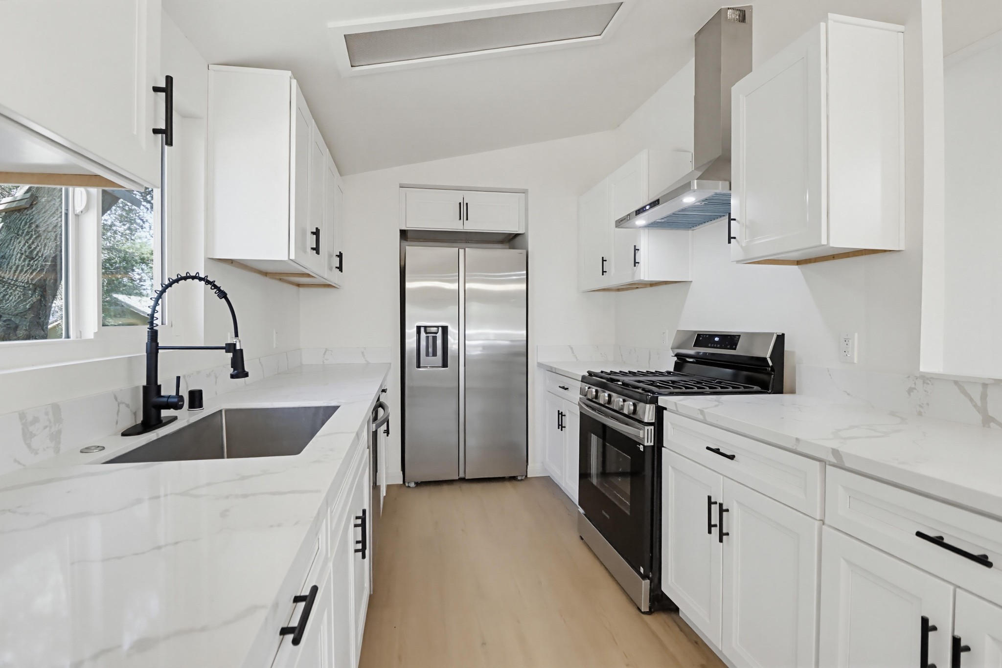 Virtual tour photo 16 of 41 for 29430 Cleveland Forest Dr