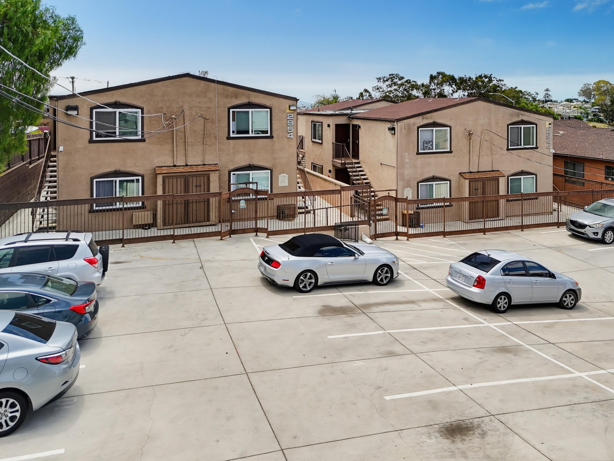 Virtual tour photo 3 of 43 for 2944-54 F St