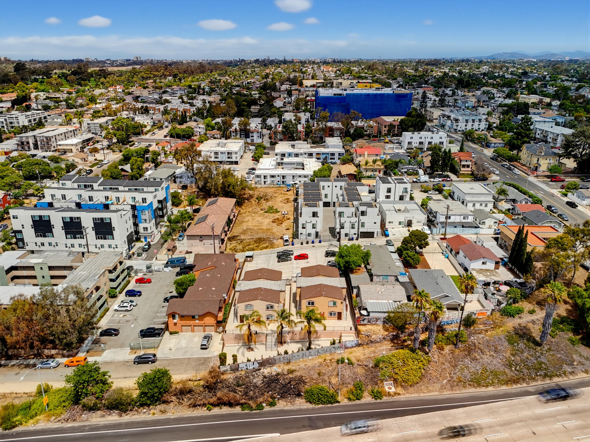 Virtual tour photo 8 of 43 for 2944-54 F St