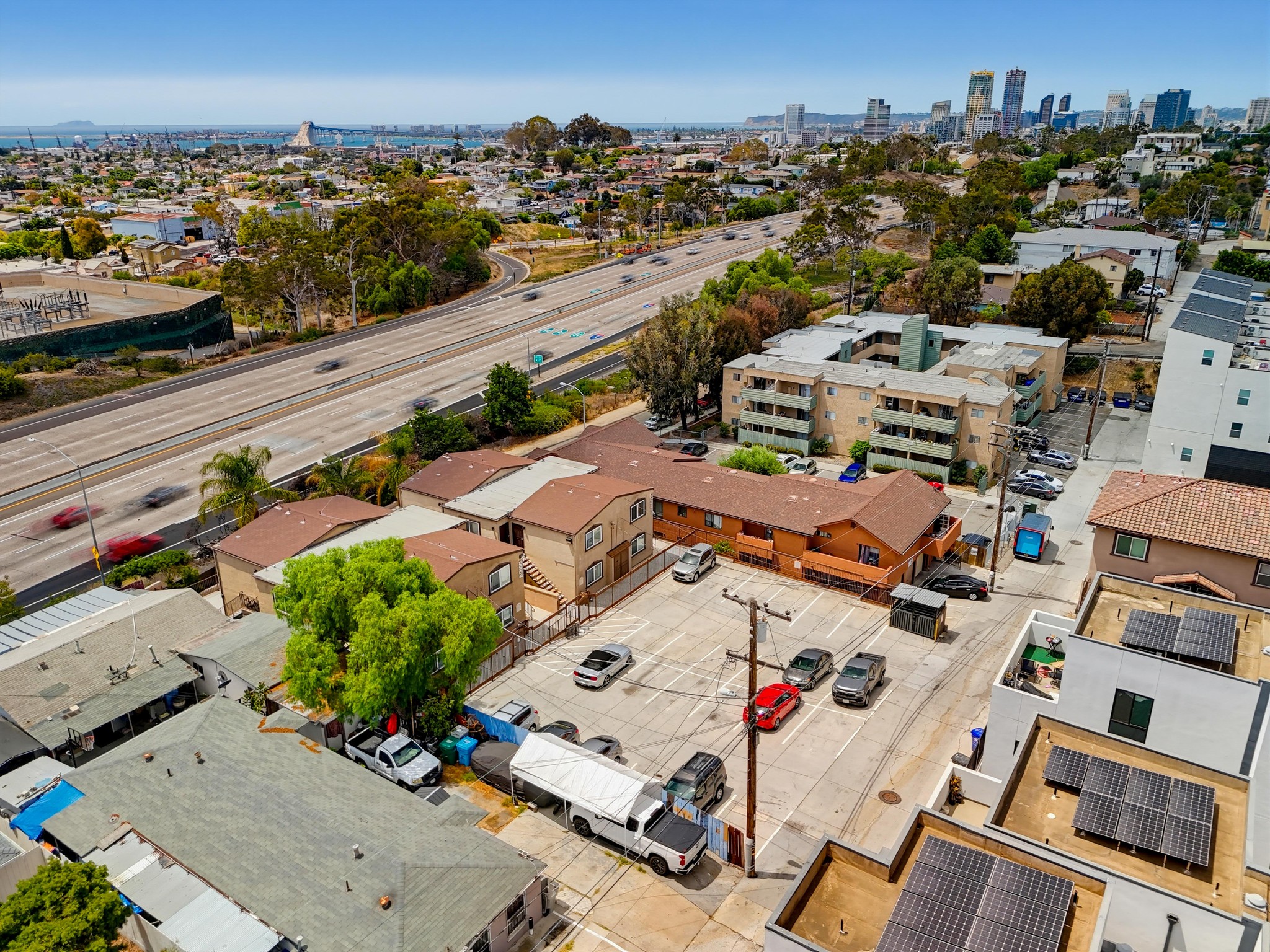 Virtual tour photo 13 of 43 for 2944-54 F St