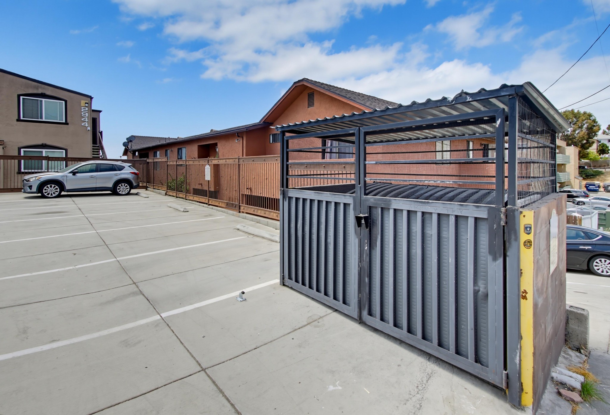 Virtual tour photo 30 of 43 for 2944-54 F St