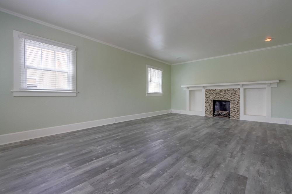 Virtual tour photo 4 of 38 for 2944 Kalmia St