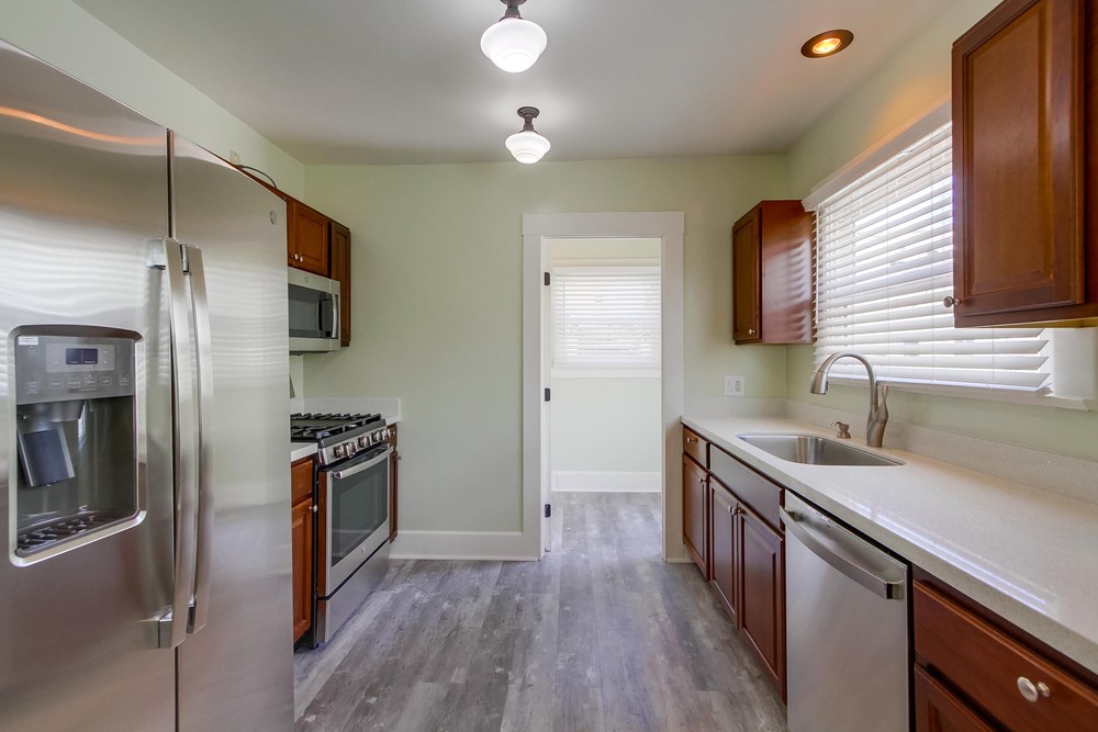 Virtual tour photo 14 of 38 for 2944 Kalmia St