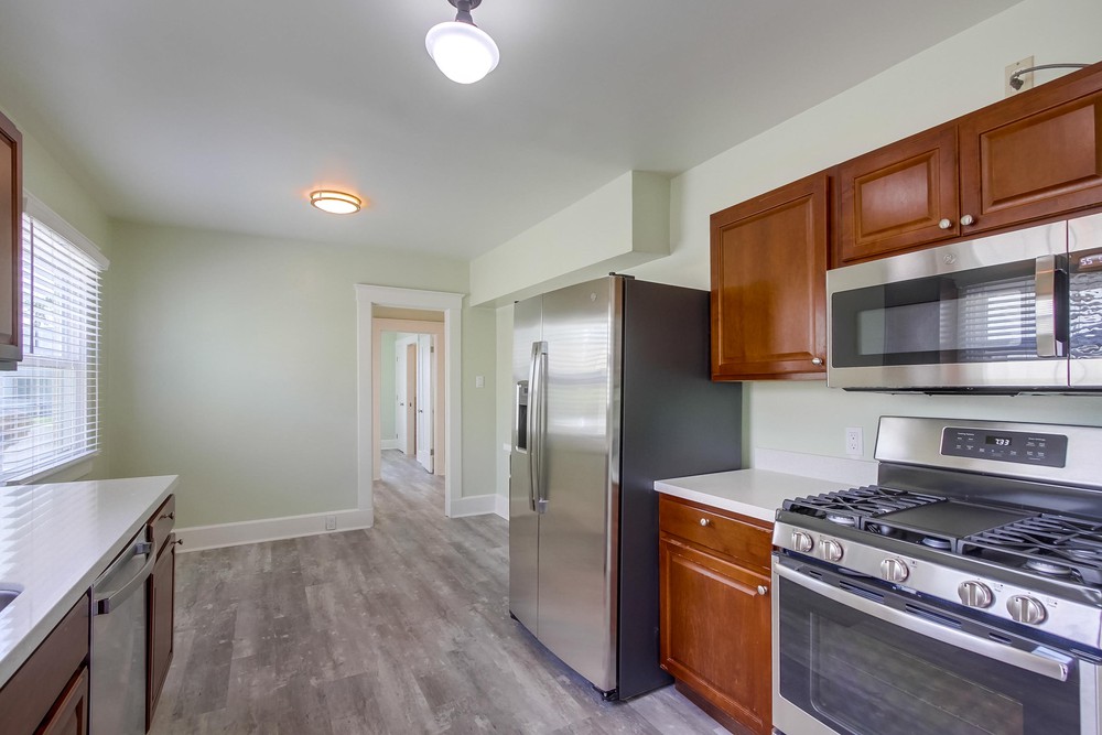 Virtual tour photo 19 of 38 for 2944 Kalmia St