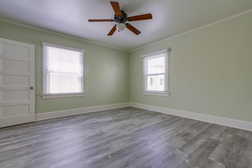 Virtual tour photo 25 of 38 for 2944 Kalmia St