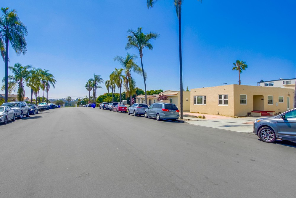 Virtual tour photo 39 of 38 for 2944 Kalmia St