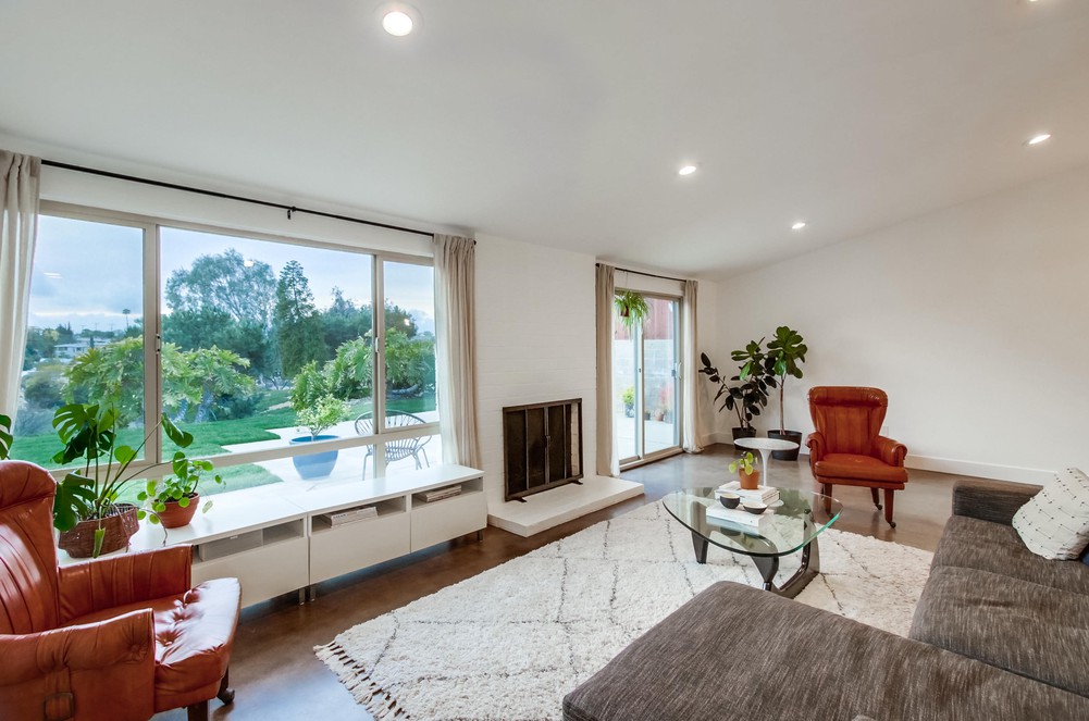 Virtual tour photo 19 of 66 for 2944 Mobley St
