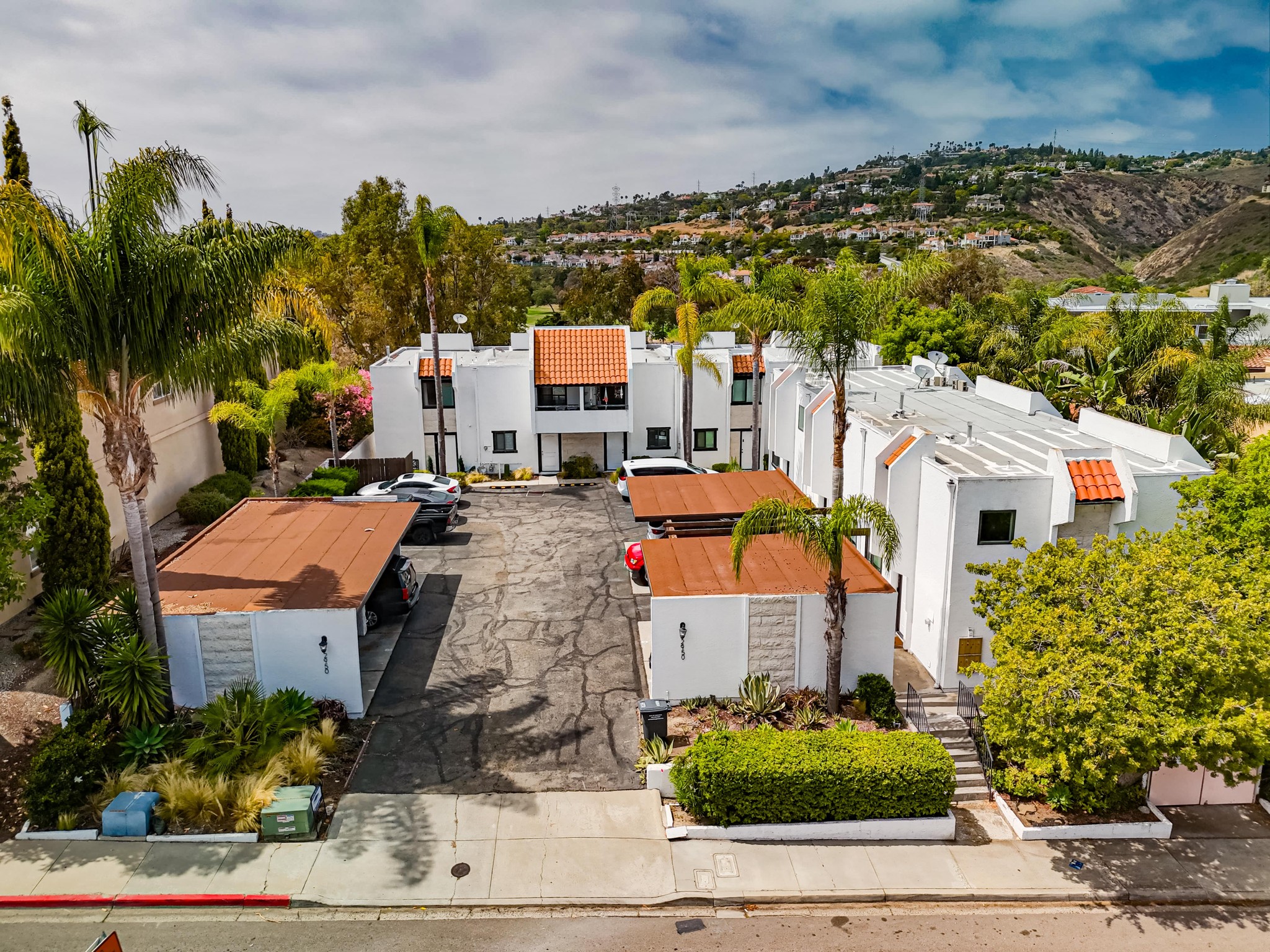 Virtual tour photo 1 of 30 for 2950 La Costa Ave