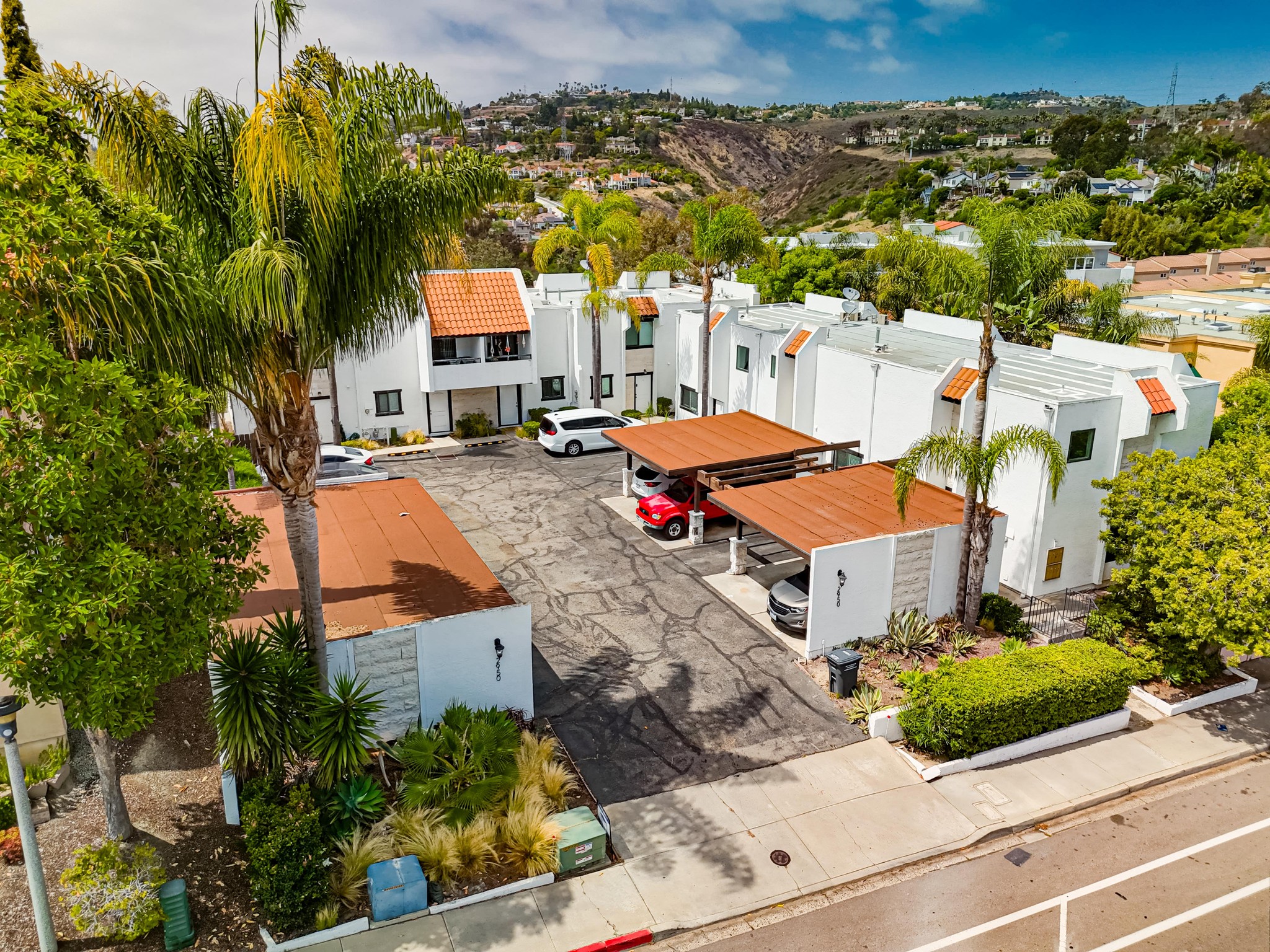 Virtual tour photo 4 of 30 for 2950 La Costa Ave