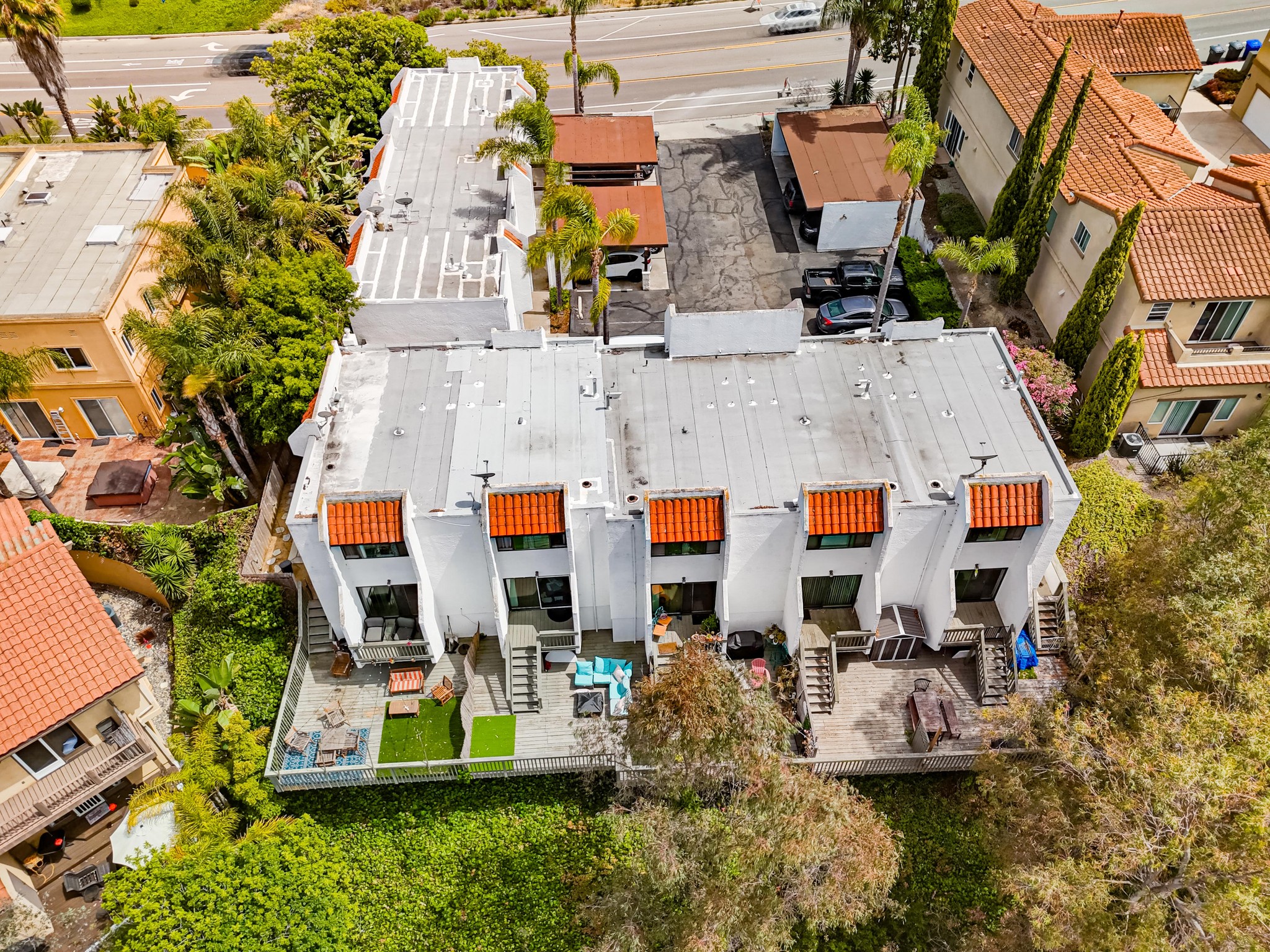 Virtual tour photo 12 of 30 for 2950 La Costa Ave