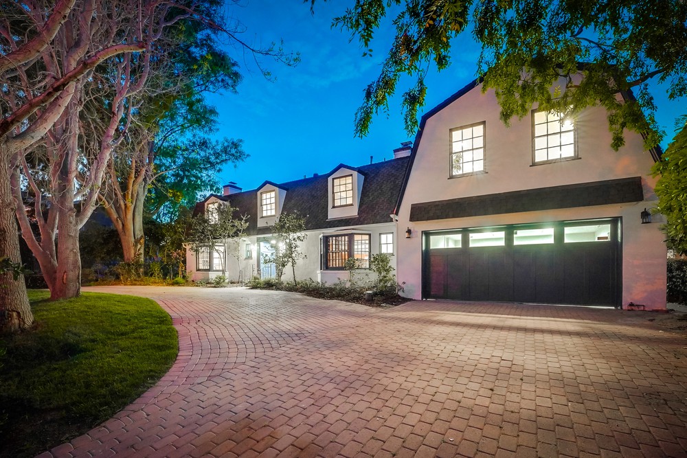 Virtual tour photo 7 of 129 for 2954 Chatsworth Blvd