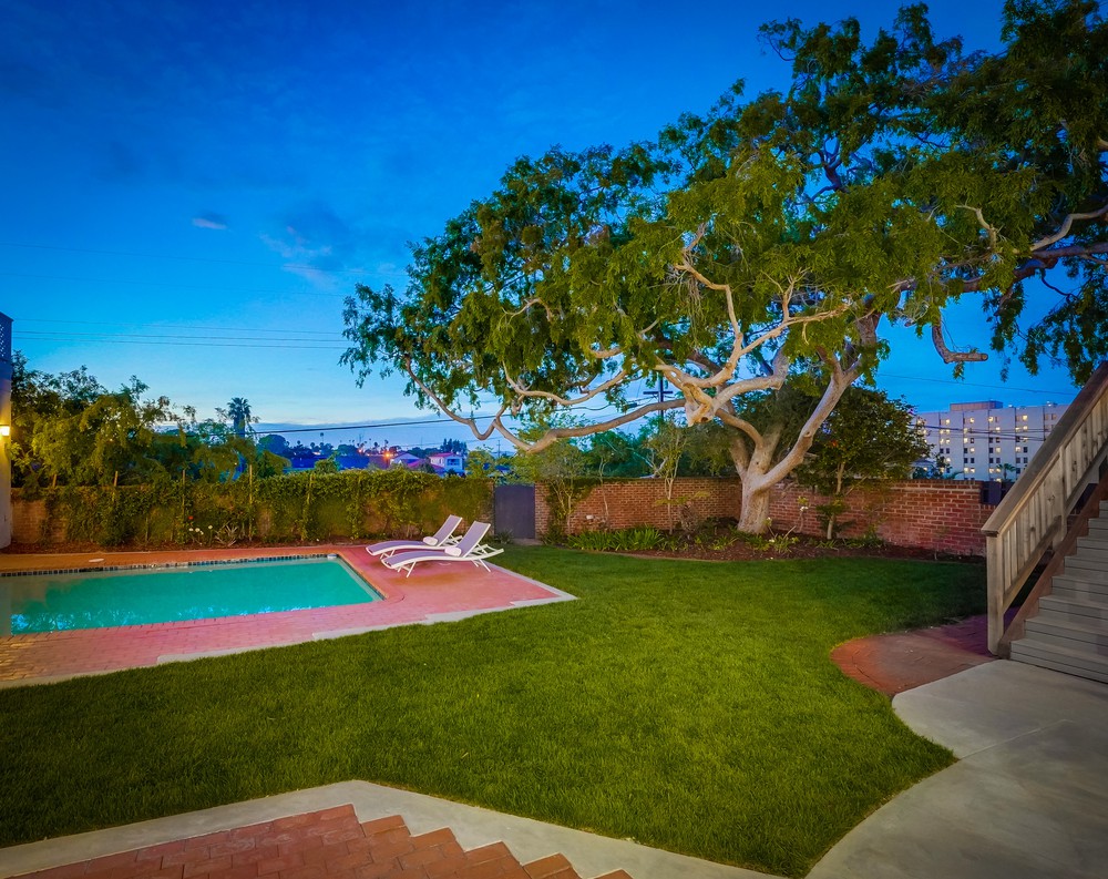 Virtual tour photo 13 of 129 for 2954 Chatsworth Blvd