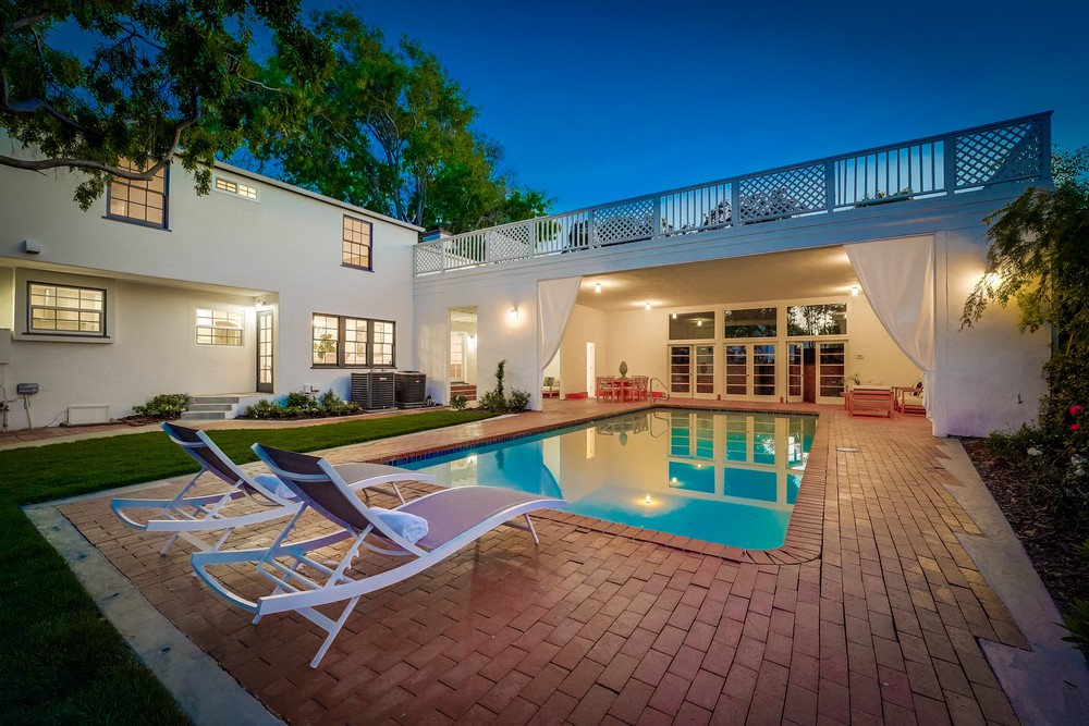 Virtual tour photo 18 of 129 for 2954 Chatsworth Blvd