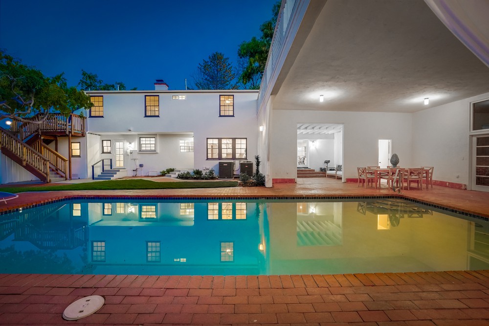 Virtual tour photo 21 of 129 for 2954 Chatsworth Blvd