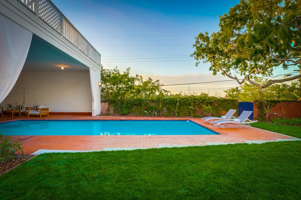 Virtual tour photo 22 of 129 for 2954 Chatsworth Blvd