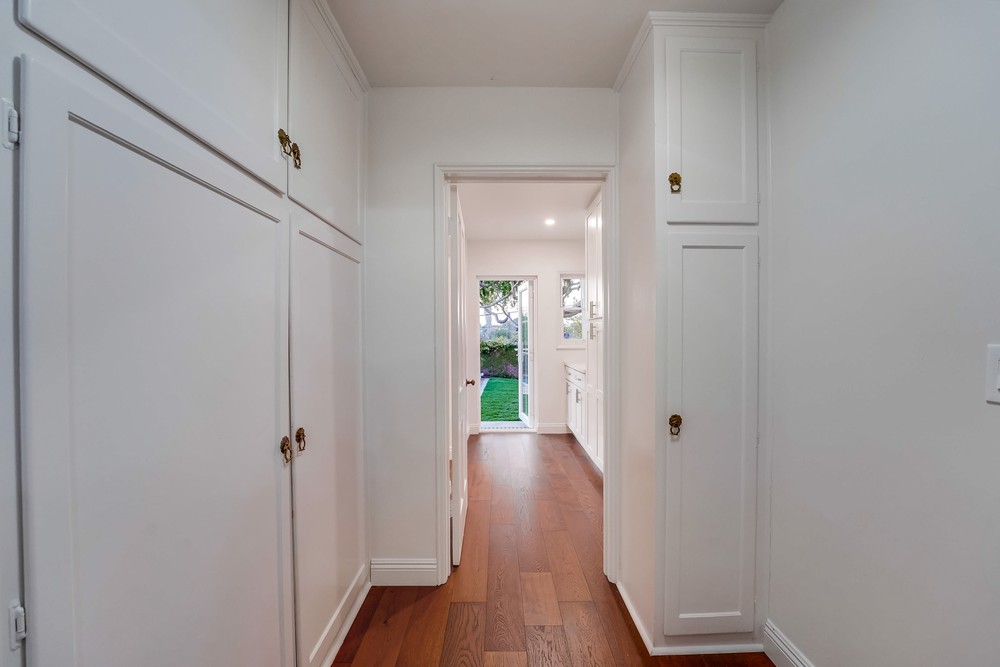 Virtual tour photo 54 of 129 for 2954 Chatsworth Blvd