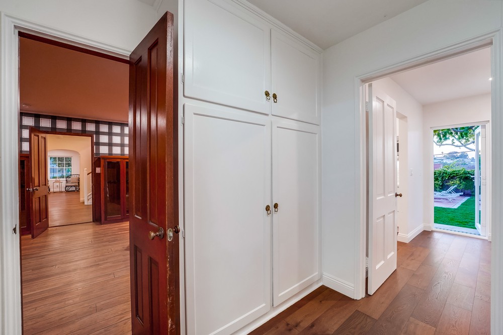 Virtual tour photo 55 of 129 for 2954 Chatsworth Blvd