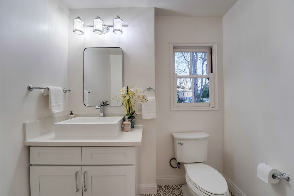 Virtual tour photo 56 of 129 for 2954 Chatsworth Blvd