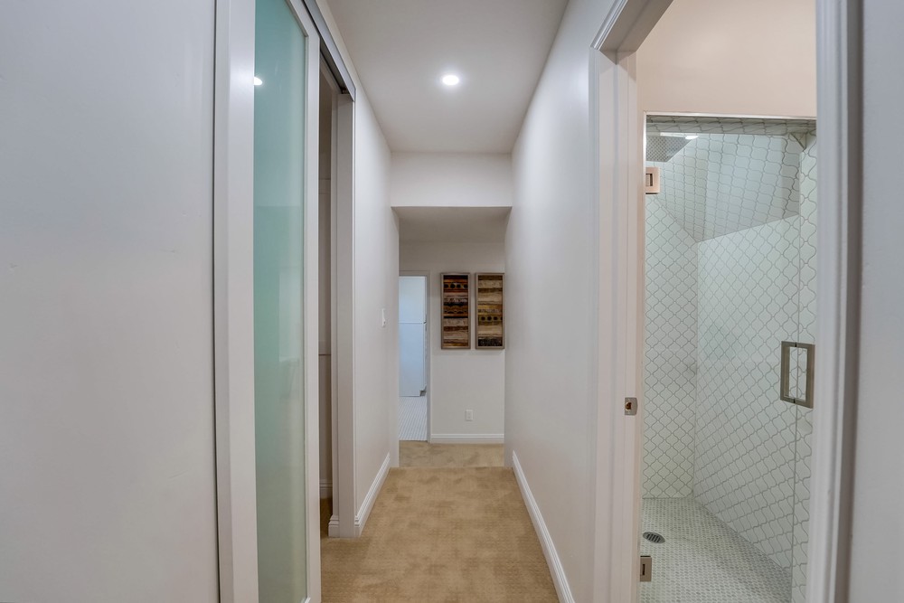 Virtual tour photo 82 of 129 for 2954 Chatsworth Blvd