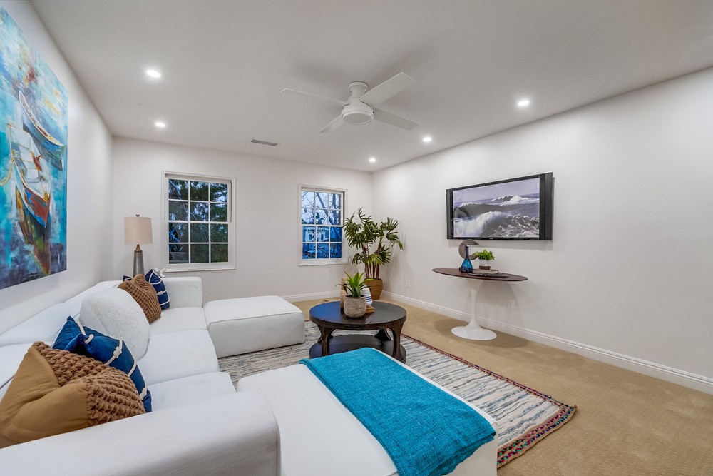 Virtual tour photo 89 of 129 for 2954 Chatsworth Blvd