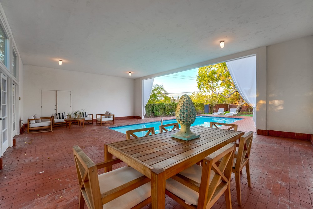 Virtual tour photo 109 of 129 for 2954 Chatsworth Blvd