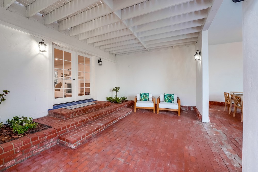 Virtual tour photo 111 of 129 for 2954 Chatsworth Blvd