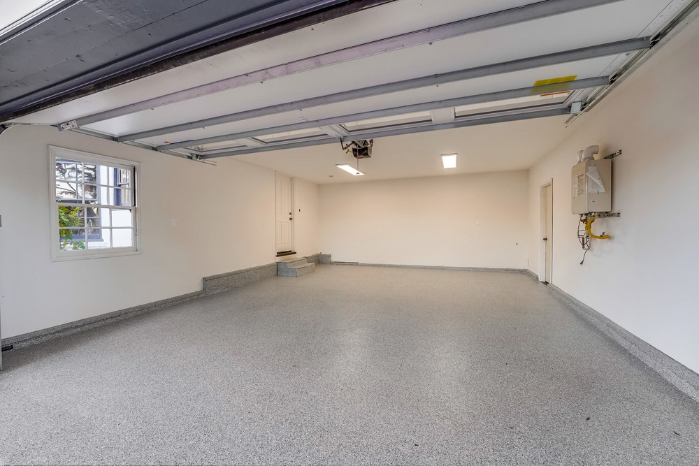 Virtual tour photo 113 of 129 for 2954 Chatsworth Blvd