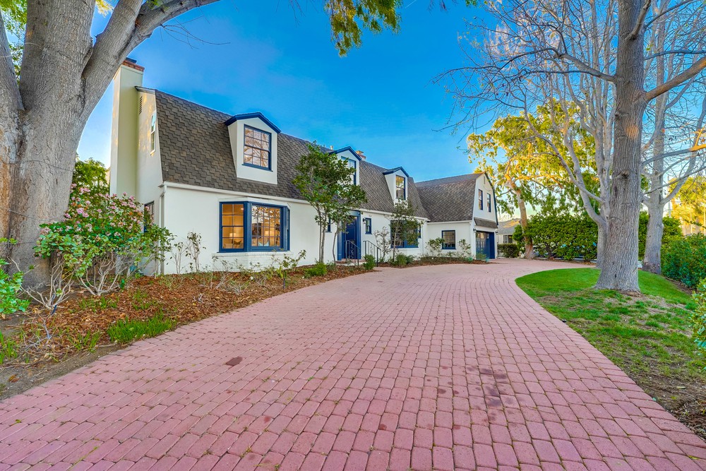 Virtual tour photo 118 of 129 for 2954 Chatsworth Blvd