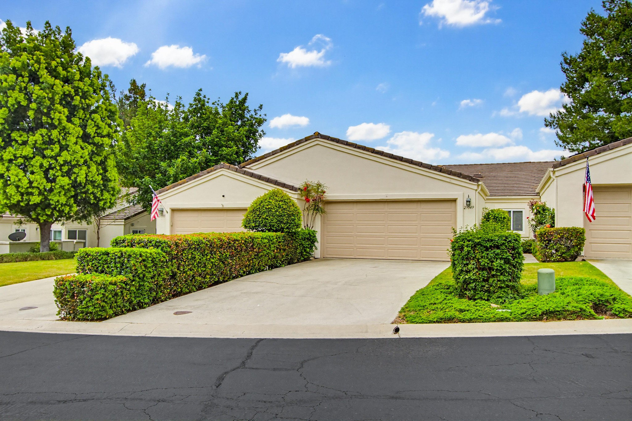 Virtual tour photo 4 of 57 for 29549 Circle R Greens Dr