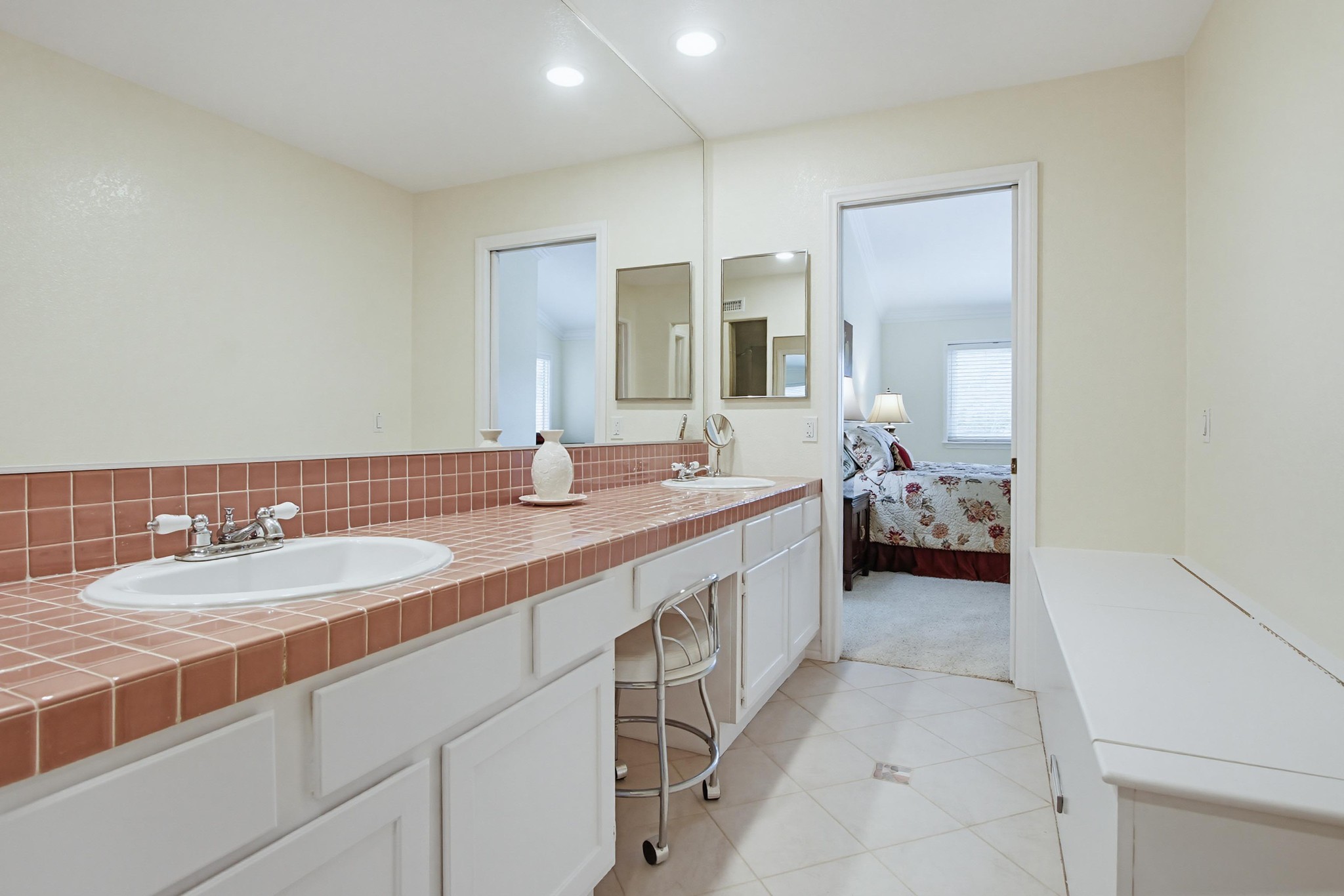 Virtual tour photo 36 of 57 for 29549 Circle R Greens Dr