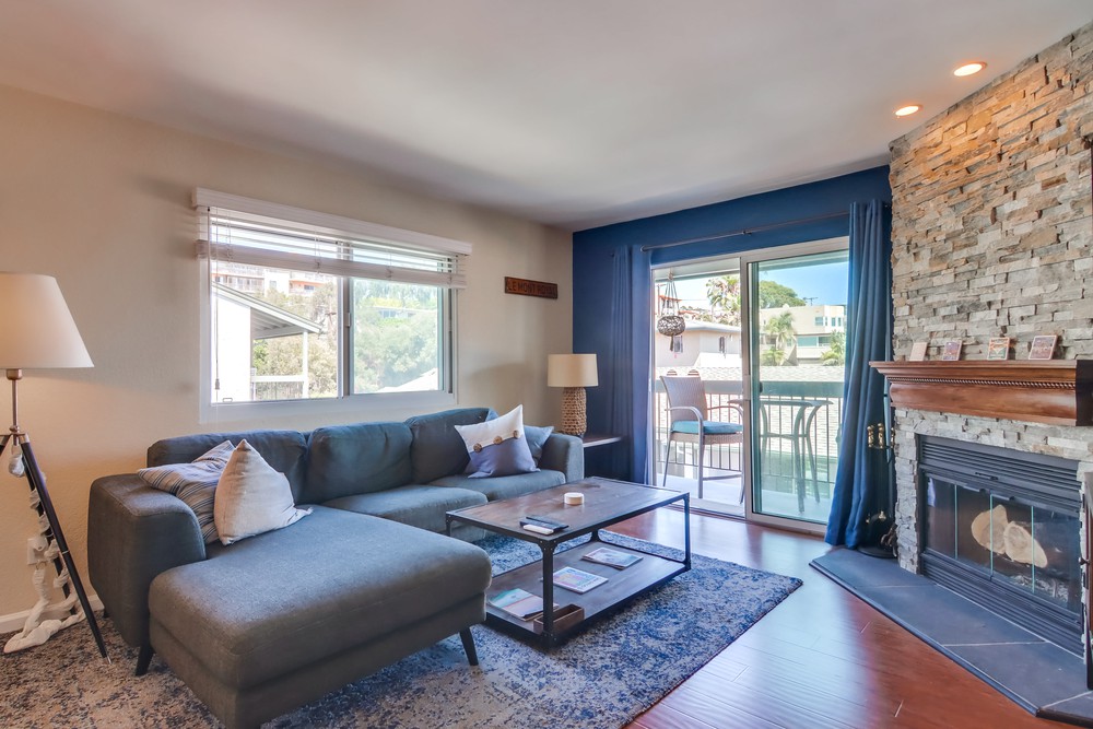 Virtual tour photo 11 of 43 for 2957 Columbia St APT 10