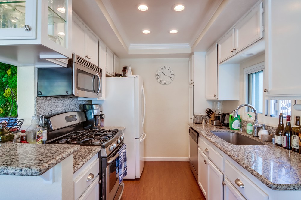 Virtual tour photo 23 of 43 for 2957 Columbia St APT 10