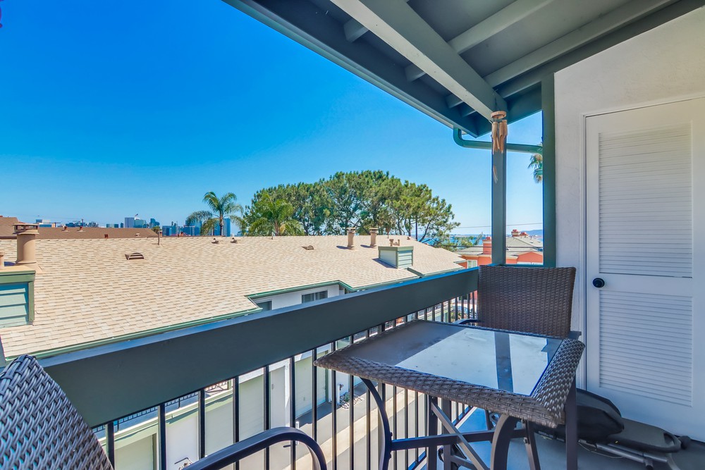 Virtual tour photo 37 of 43 for 2957 Columbia St APT 10