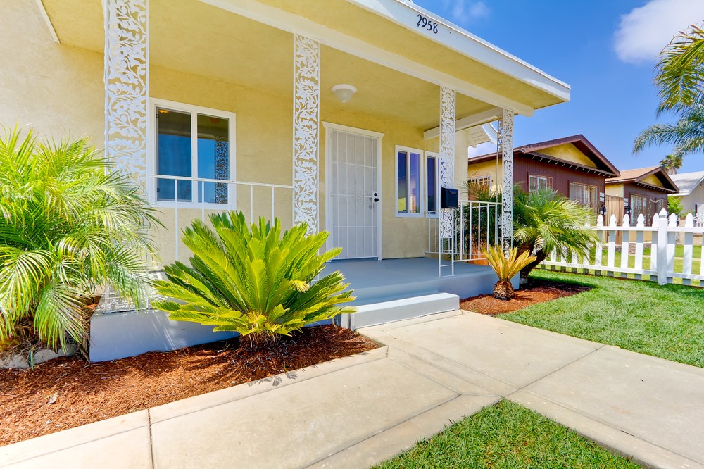 Virtual tour photo 4 of 28 for 2958 Webster Ave